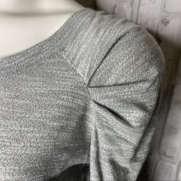 Free people ruched 3/4 top - Picture 2 of 3